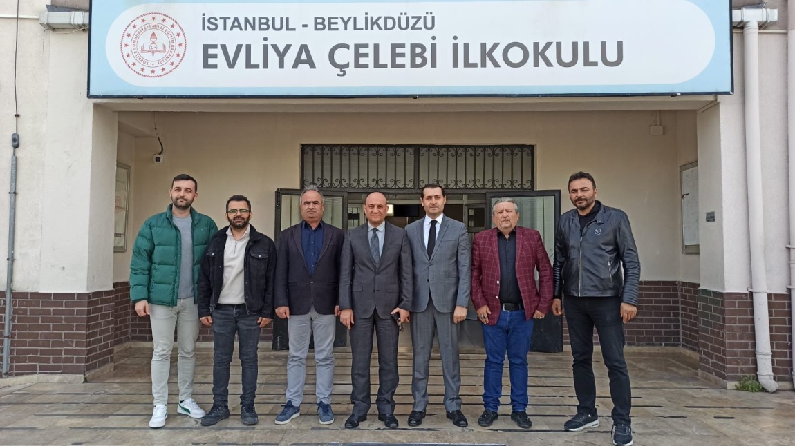 İlçe Milli Eğitim Müdürümüz Zekeriya Postacı okulumuzu ziyaret etmiştir.